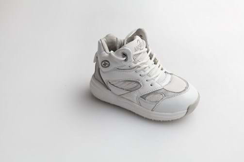 High top runner - great for toe walkers